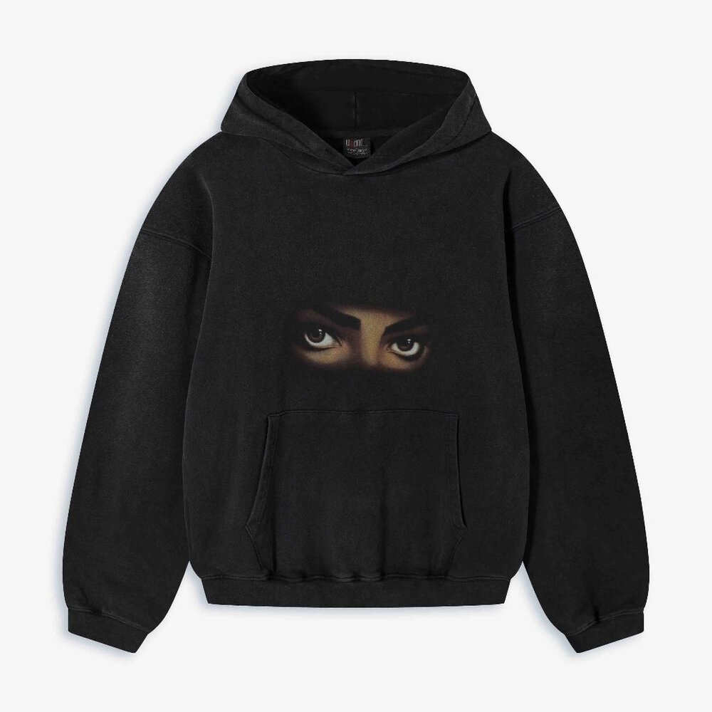 Mysterious Eyes Themed Hoodie Size M